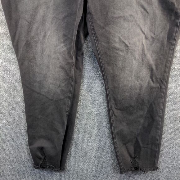 Terra & Sky Women's Skinny Leg Jeans Black Plus 24W Denim Frayed Hem - Picture 4 of 10